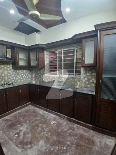 10 Marla Luxury Ground Portion Available Rent In G 13