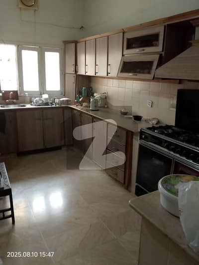 Single Story House Available For Sale Single Story House Available For Sale