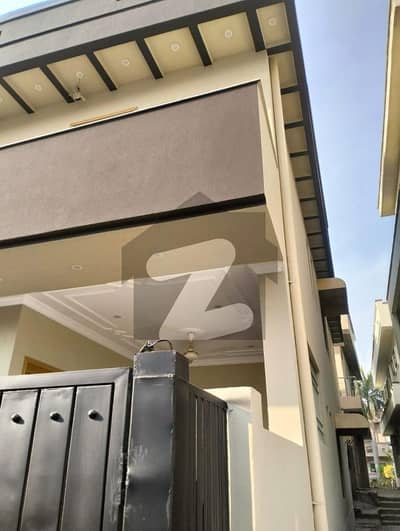 G-13/2 Street 29 Corner Prime Location Investor Price Double story 30x60 for sale