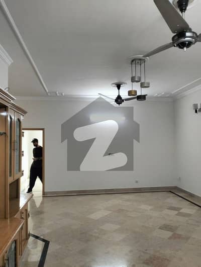 G-13/2 Street 29 Corner Prime Location Investor Price Double story 30x60 for sale