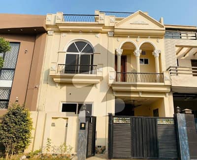 سٹی ہاؤسنگ سوسائٹی گوجرانوالہ میں 4 کمروں کا 5 مرلہ مکان 1.7 کروڑ میں برائے فروخت۔ سٹی ہاؤسنگ سوسائٹی گوجرانوالہ میں 4 کمروں کا 5 مرلہ مکان 1.7 کروڑ میں برائے فروخت۔