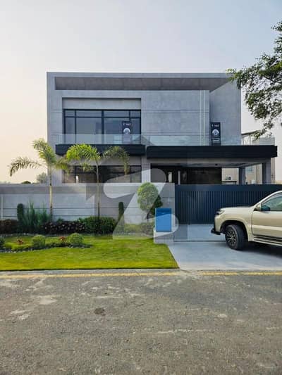 1 KANAL MODERN HOUSE FOR SALE IN DHA PHASE 7