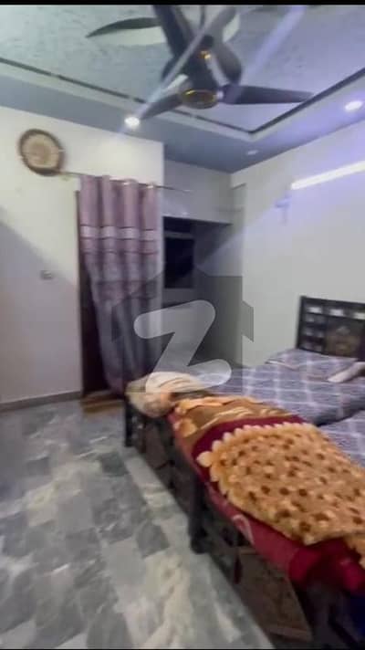 جمشید روڈ کراچی میں 3 کمروں کا 7 مرلہ فلیٹ 1.75 کروڑ میں برائے فروخت۔