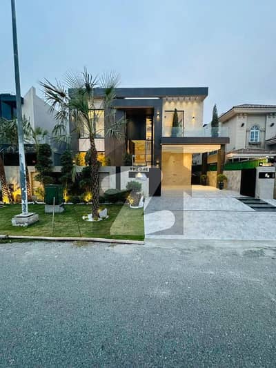 ڈی ایچ اے فیز 6 ڈیفنس (ڈی ایچ اے),لاہور میں 5 کمروں کا 1 کنال مکان 11.2 کروڑ میں برائے فروخت۔ ڈی ایچ اے فیز 6 ڈیفنس (ڈی ایچ اے),لاہور میں 5 کمروں کا 1 کنال مکان 11.2 کروڑ میں برائے فروخت۔