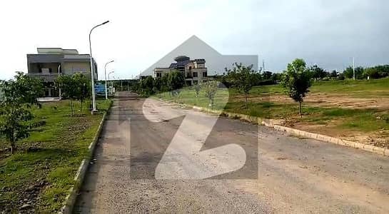4 Kanal Developed Possession Farm House Plot For Sale Gulberg Greens, Islamabad 4 Kanal Developed Possession Farm House Plot For Sale Gulberg Greens, Islamabad