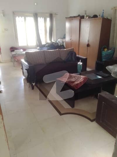 Get Your Hands On Upper Portion In Karachi Best Area