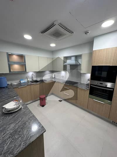 پینٹا سکوائر بائے ڈی ایچ اے لاهور ڈی ایچ اے فیز 5,ڈیفنس (ڈی ایچ اے),لاہور میں 1 کمرے کا 4 مرلہ فلیٹ 1.55 لاکھ میں کرایہ پر دستیاب ہے۔ پینٹا سکوائر بائے ڈی ایچ اے لاهور ڈی ایچ اے فیز 5,ڈیفنس (ڈی ایچ اے),لاہور میں 1 کمرے کا 4 مرلہ فلیٹ 1.55 لاکھ میں کرایہ پر دستیاب ہے۔