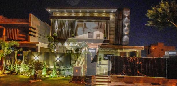 20 MARLA ELEGANT AND FULLY MAINTAINED SUPER HOT LOCATED BUNGALOW IS AVAILABLE IN THE BEST BLOCK OF DHA LAHORE. 20 MARLA ELEGANT AND FULLY MAINTAINED SUPER HOT LOCATED BUNGALOW IS AVAILABLE IN THE BEST BLOCK OF DHA LAHORE.