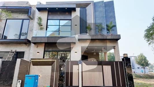 Prime Location House Of 5 Marla Is Available For Sale Prime Location House Of 5 Marla Is Available For Sale