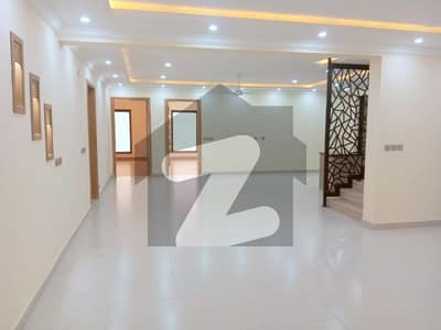 Like Brand New 9 Beds With Extra Land House For Rent In F-10