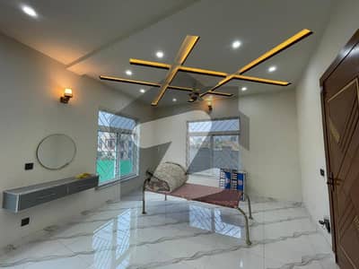 5 Marla House Available For Rent