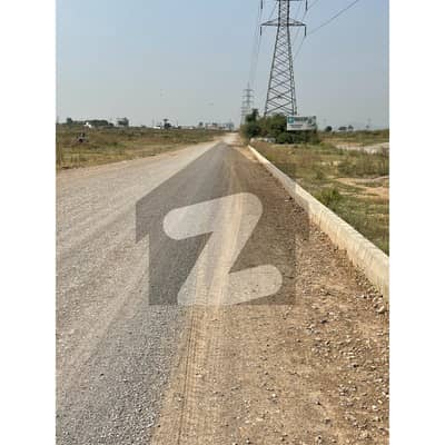 آئی ۔ 12 اسلام آباد میں 8 مرلہ رہائشی پلاٹ 1.5 کروڑ میں برائے فروخت۔