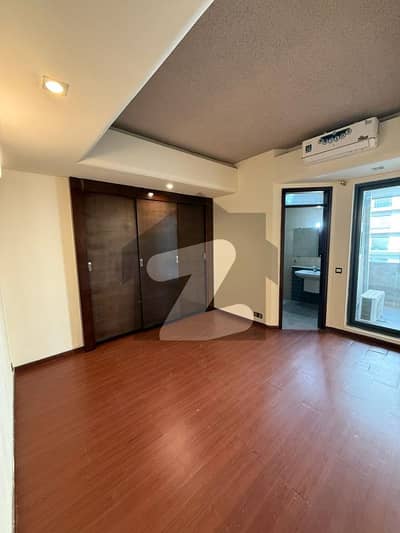 3 Bed Half Terrace Margalla Facing Apartment For Sale In Silver Oaks Building