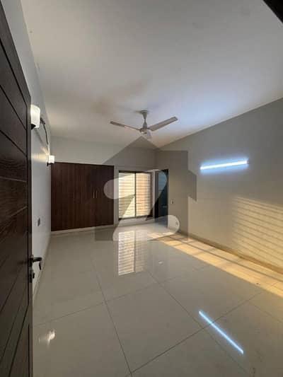 Premium Prime Location 2600 Square Feet Flat Is Available For rent In Bath Island