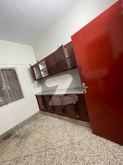 Allama Iqbal Town 5 Marla Upper Portion For Rent