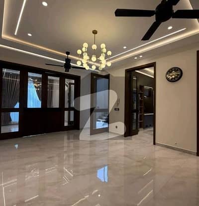 Bahria Town - Sector C House Sized 5 Marla For sale Bahria Town - Sector C House Sized 5 Marla For sale