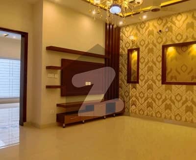 بحریہ ٹاؤن سیکٹر ای بحریہ ٹاؤن,لاہور میں 5 کمروں کا 1 کنال مکان 6.0 کروڑ میں برائے فروخت۔ بحریہ ٹاؤن سیکٹر ای بحریہ ٹاؤن,لاہور میں 5 کمروں کا 1 کنال مکان 6.0 کروڑ میں برائے فروخت۔