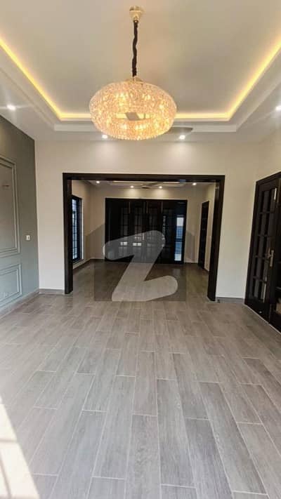 1 Kanal Hot Location Upper Portion For Rent in DHA Phase 8 Ex Park View - Separate Entrance 1 Kanal Hot Location Upper Portion For Rent in DHA Phase 8 Ex Park View - Separate Entrance
