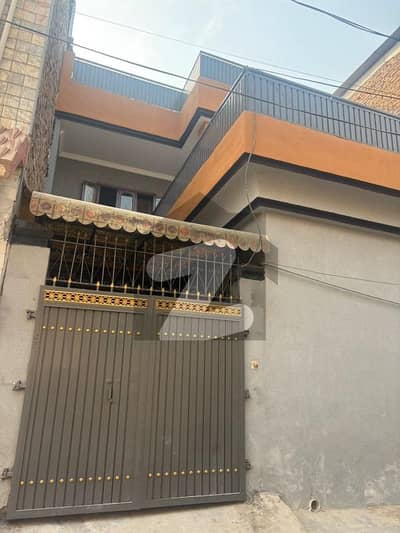 حیات آباد پشاور میں 5 کمروں کا 5 مرلہ مکان 2.2 کروڑ میں برائے فروخت۔ حیات آباد پشاور میں 5 کمروں کا 5 مرلہ مکان 2.2 کروڑ میں برائے فروخت۔