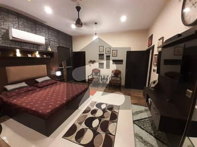 500 yard G+1 Very Well maintained Banglow in Pure Residential Area of Ameer Khusru Road