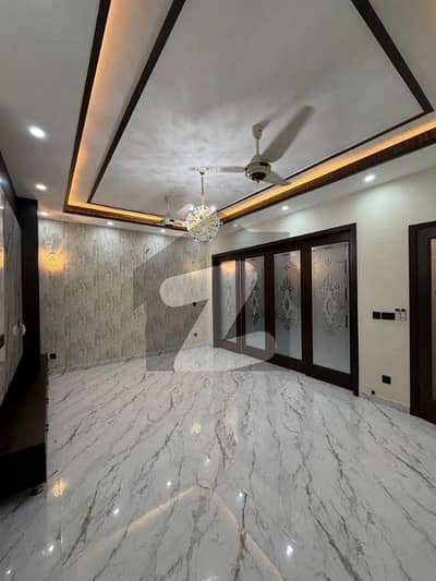 One Bed Non Furnished Apartment Available For Rent