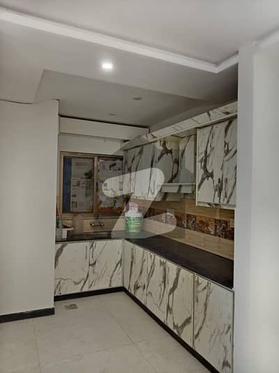 ایم پی سی ایچ ایس ۔ ملٹی گارڈنز بی ۔ 17,اسلام آباد میں 3 کمروں کا 6 مرلہ فلیٹ 50.0 ہزار میں کرایہ پر دستیاب ہے۔