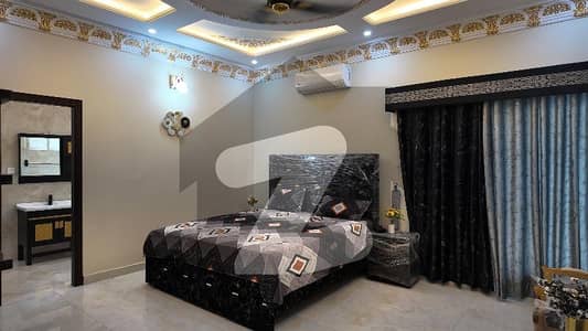 ڈی ایچ اے فیز 4 ڈیفنس (ڈی ایچ اے),لاہور میں 5 کمروں کا 1 کنال مکان 5.5 لاکھ میں کرایہ پر دستیاب ہے۔