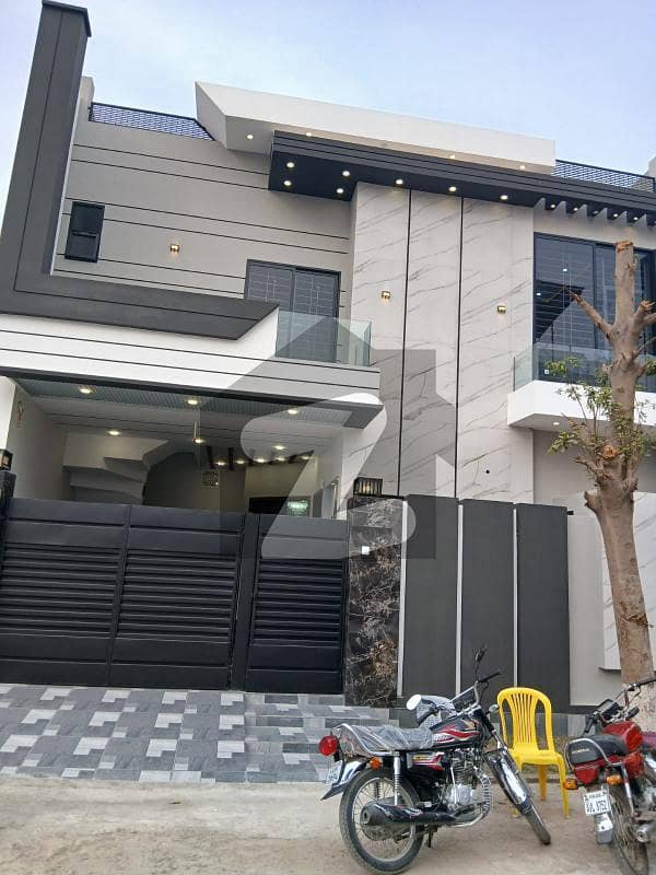 5.5 Marla Double Storey House Is Available For Sale In Jeewan City Housing Scheme Phase 5 Sahiwal 5.5 Marla Double Storey House Is Available For Sale In Jeewan City Housing Scheme Phase 5 Sahiwal