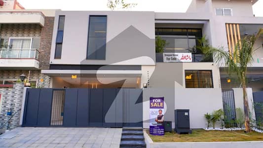 ایم پی سی ایچ ایس - بلاک سی ایم پی سی ایچ ایس ۔ ملٹی گارڈنز,بی ۔ 17,اسلام آباد میں 5 کمروں کا 10 مرلہ مکان 5.78 کروڑ میں برائے فروخت۔ ایم پی سی ایچ ایس - بلاک سی ایم پی سی ایچ ایس ۔ ملٹی گارڈنز,بی ۔ 17,اسلام آباد میں 5 کمروں کا 10 مرلہ مکان 5.78 کروڑ میں برائے فروخت۔