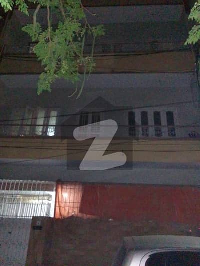 نارتھ کراچی - سیکٹر 11-C / 3 نارتھ کراچی,کراچی میں 6 کمروں کا 5 مرلہ مکان 2.5 کروڑ میں برائے فروخت۔ نارتھ کراچی - سیکٹر 11-C / 3 نارتھ کراچی,کراچی میں 6 کمروں کا 5 مرلہ مکان 2.5 کروڑ میں برائے فروخت۔