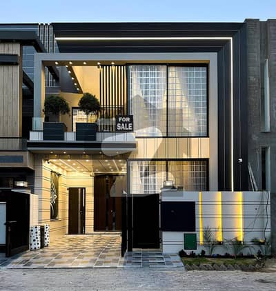 5 Marla Brand New Luxury Designer House Availble For Sale In Bahria Town Lahore.