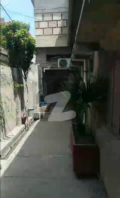 10 Marla Double Storey House For Sale On Khaki Shah Road, Jhang Saddar