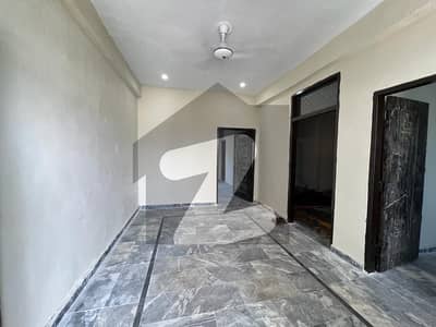 بنی گالہ اسلام آباد میں 2 کمروں کا 5 مرلہ فلیٹ 35.0 ہزار میں کرایہ پر دستیاب ہے۔