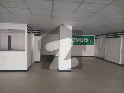 سیٹیلائیٹ ٹاؤن - بلاک ڈی سیٹیلائیٹ ٹاؤن,راولپنڈی میں 2 کنال عمارت 20.0 لاکھ میں کرایہ پر دستیاب ہے۔