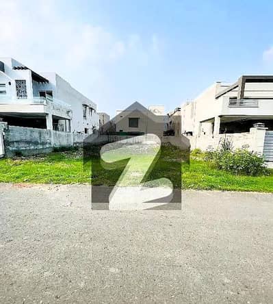 ڈی ایچ اے 9 ٹاؤن ۔ بلاک ڈی ڈی ایچ اے 9 ٹاؤن,ڈیفنس (ڈی ایچ اے),لاہور میں 10 مرلہ رہائشی پلاٹ 2.45 کروڑ میں برائے فروخت۔ ڈی ایچ اے 9 ٹاؤن ۔ بلاک ڈی ڈی ایچ اے 9 ٹاؤن,ڈیفنس (ڈی ایچ اے),لاہور میں 10 مرلہ رہائشی پلاٹ 2.45 کروڑ میں برائے فروخت۔