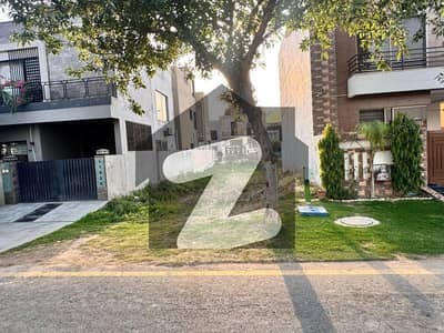 Near Park 5 Marla Top Location Plot No- 663 Block E Phase 9 Town DHA Lahore For Urgent Sale