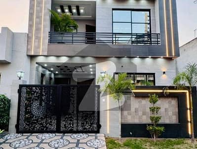 Ideal 5 Marla House Available In Formanites Housing Scheme - Block M, Lahore