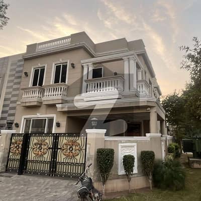 ڈی ایچ اے فیز 6 ڈیفنس (ڈی ایچ اے),لاہور میں 3 کمروں کا 7 مرلہ مکان 2.1 لاکھ میں کرایہ پر دستیاب ہے۔