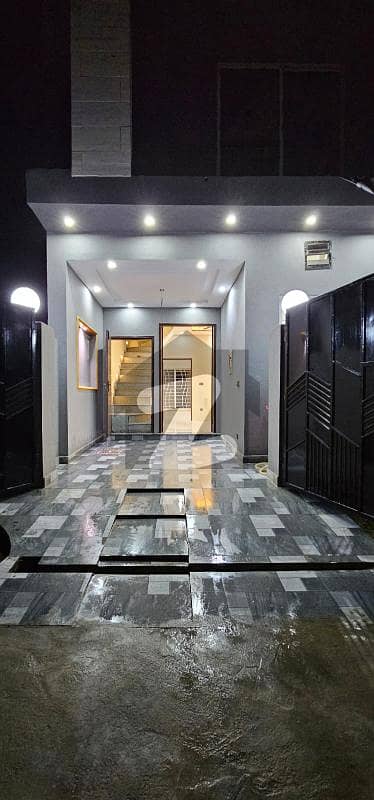 الکبیر ٹاؤن - فیز 2 الکبیر ٹاؤن,رائیونڈ روڈ,لاہور میں 3 کمروں کا 3 مرلہ مکان 1.2 کروڑ میں برائے فروخت۔