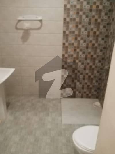 رائل رسدنکے گلشنِ اقبال ٹاؤن,کراچی میں 5 کمروں کا 8 مرلہ فلیٹ 2.75 کروڑ میں برائے فروخت۔ رائل رسدنکے گلشنِ اقبال ٹاؤن,کراچی میں 5 کمروں کا 8 مرلہ فلیٹ 2.75 کروڑ میں برائے فروخت۔