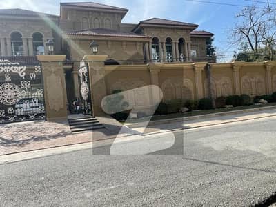 House For Sale Best Location Model Town House For Sale Best Location Model Town