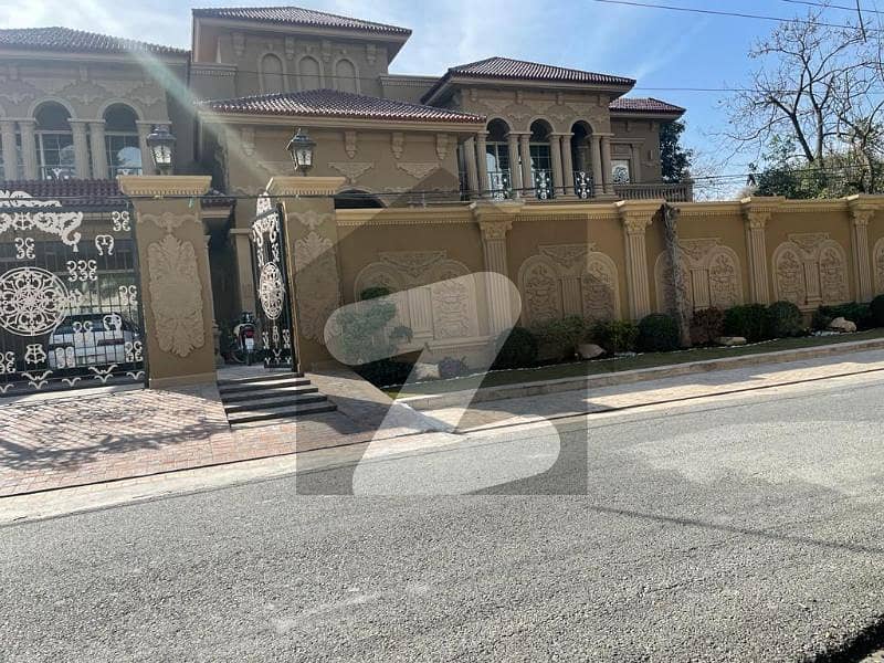 House For Sale Best Location Model Town House For Sale Best Location Model Town