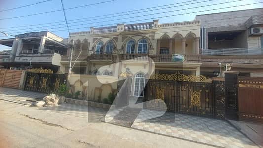 Brand New 4.5 Marla Corner Double Gated Double Story Double Kitchen House Engineers Town Near Defence Road LHR