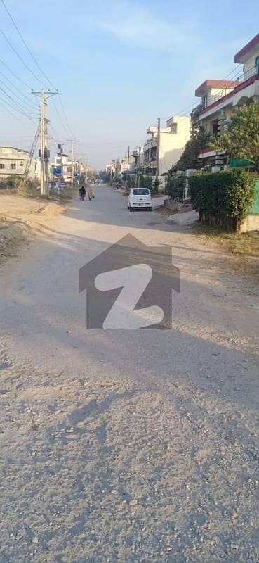 آئی ۔ 14/3 آئی ۔ 14,اسلام آباد میں 7 مرلہ رہائشی پلاٹ 1.85 کروڑ میں برائے فروخت۔