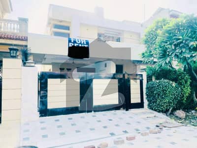 10 MARLA BEAUTIFUL HOUSE FOR RENT IN DHA PHASE 5. 10 MARLA BEAUTIFUL HOUSE FOR RENT IN DHA PHASE 5.