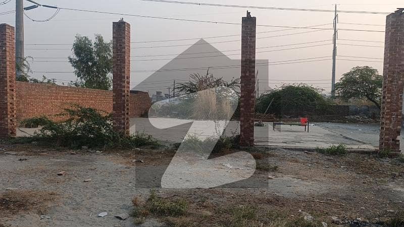 4 kanal plot available for sale. 4 kanal plot available for sale.