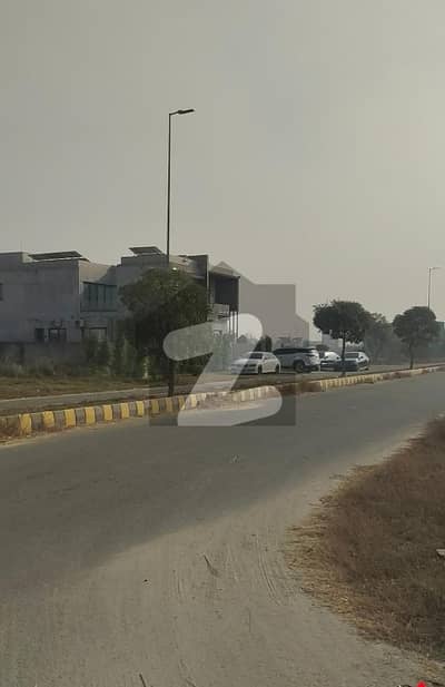 1 Kanal Premium Corner Plot in DHA Phase 7 Lahore, 100 Ft Road, Main Boulevard Access