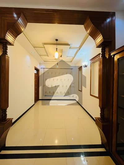 E-11 Beautiful Upper Portion With Separate Gas Electric Mater