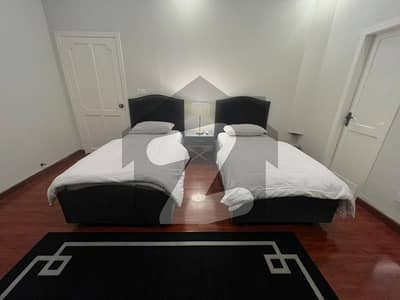 ایف ۔ 10 اسلام آباد میں 2 کمروں کا 1 کنال زیریں پورشن 3.9 لاکھ میں کرایہ پر دستیاب ہے۔