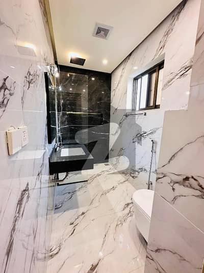 بحریہ انکلیو - سیکٹر اے بحریہ انکلیو,بحریہ ٹاؤن,اسلام آباد میں 5 کمروں کا 10 مرلہ مکان 5.0 کروڑ میں برائے فروخت۔ بحریہ انکلیو - سیکٹر اے بحریہ انکلیو,بحریہ ٹاؤن,اسلام آباد میں 5 کمروں کا 10 مرلہ مکان 5.0 کروڑ میں برائے فروخت۔